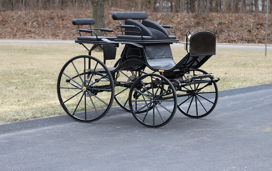 Spider Phaeton Presentation Carriage | Midwest Custom Carriages
